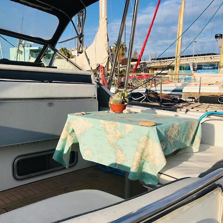 Yacht Experience Barcelona Sant Adria de Besos Exterior foto