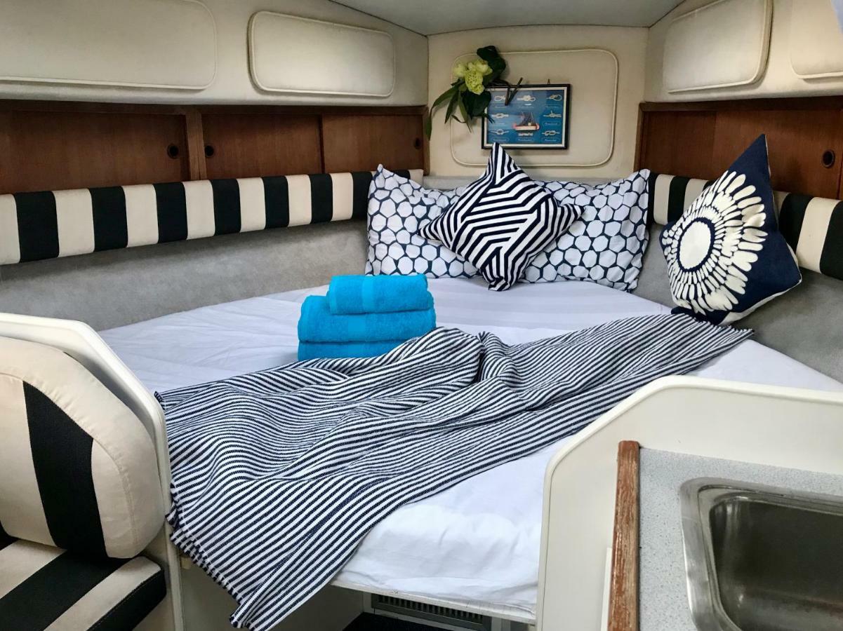 Yacht Experience Barcelona Sant Adria de Besos Exterior foto