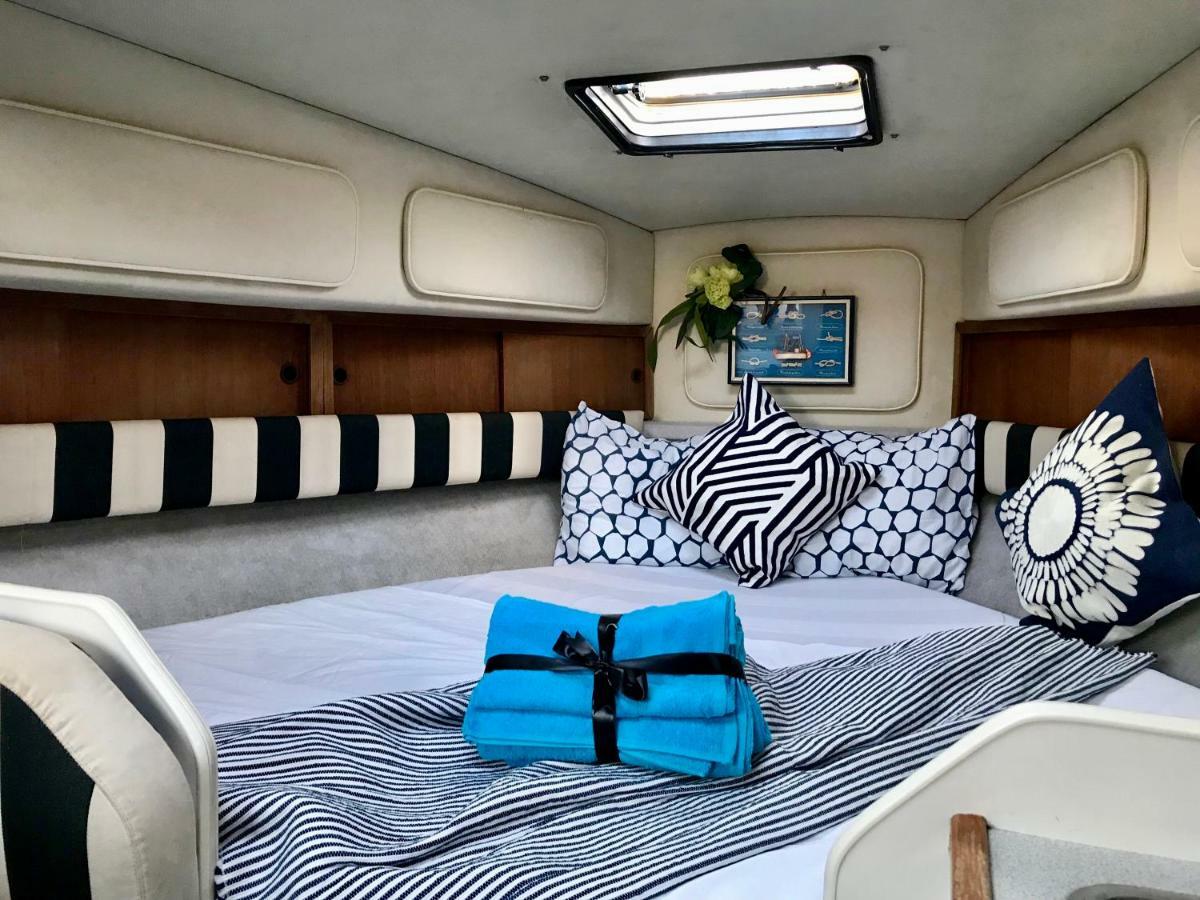 Yacht Experience Barcelona Sant Adria de Besos Exterior foto