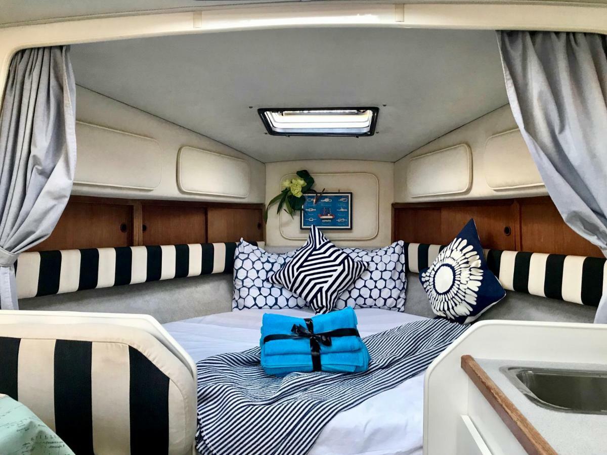 Yacht Experience Barcelona Sant Adria de Besos Exterior foto
